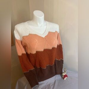 Multi-Colored V-Neck Sweater w/Metallic Gold Threading~Oversized~Size S